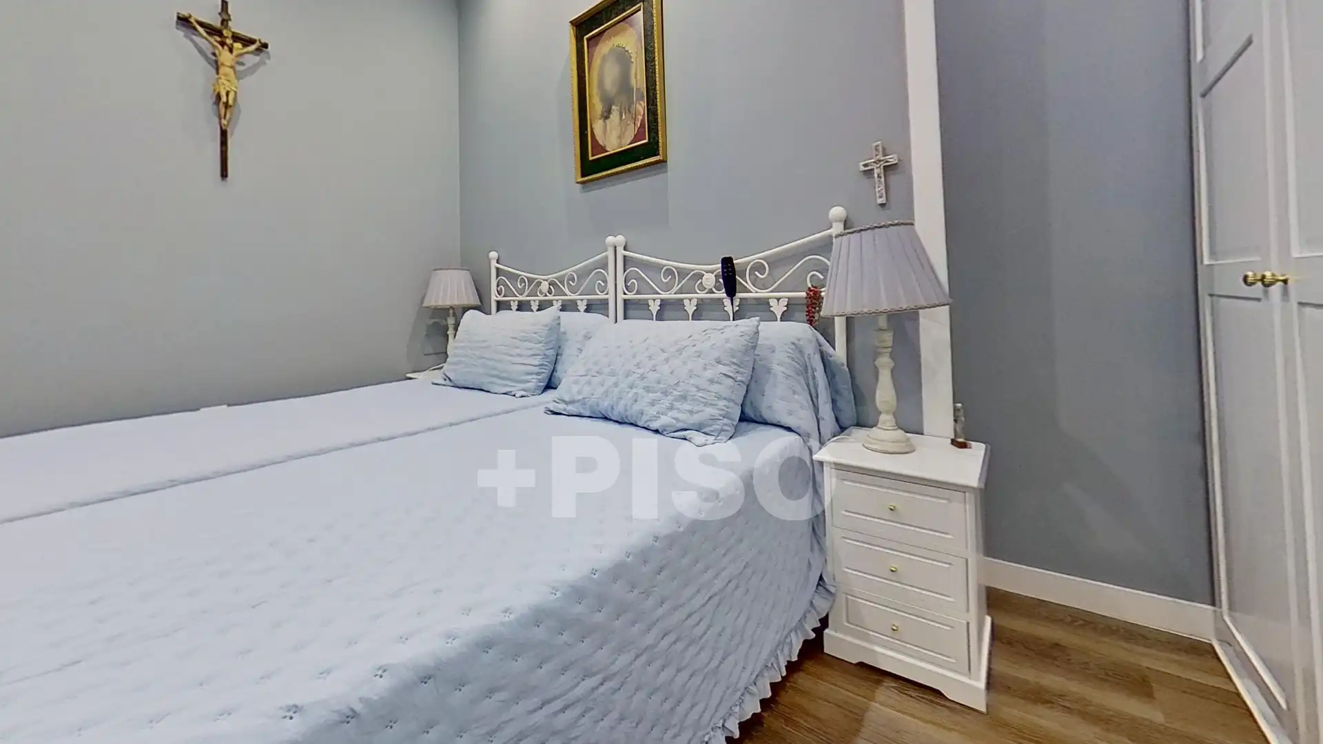 Dormitori de Pis en venda en Madrid amb Aire condicionat, Calefacció i Moblat