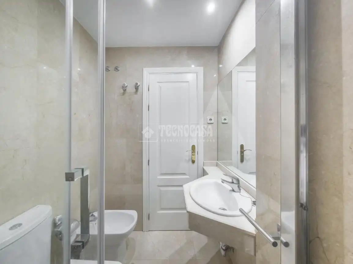 Baño de Piso en venta en Madrid