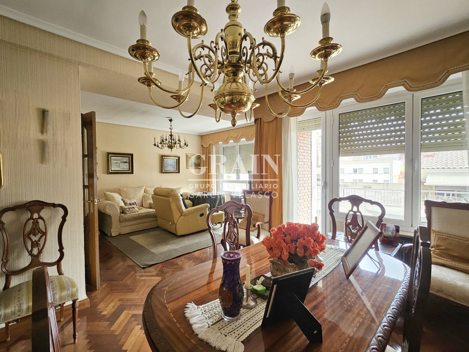 Living room of Flat for sale in  Albacete Capital  with Air Conditioner, Heating and Parquet flooring