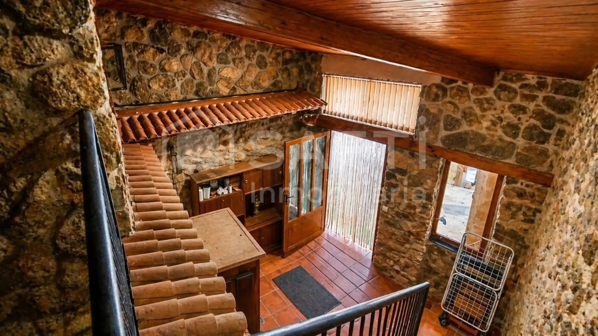 Finca rústica en venta en Bermellar