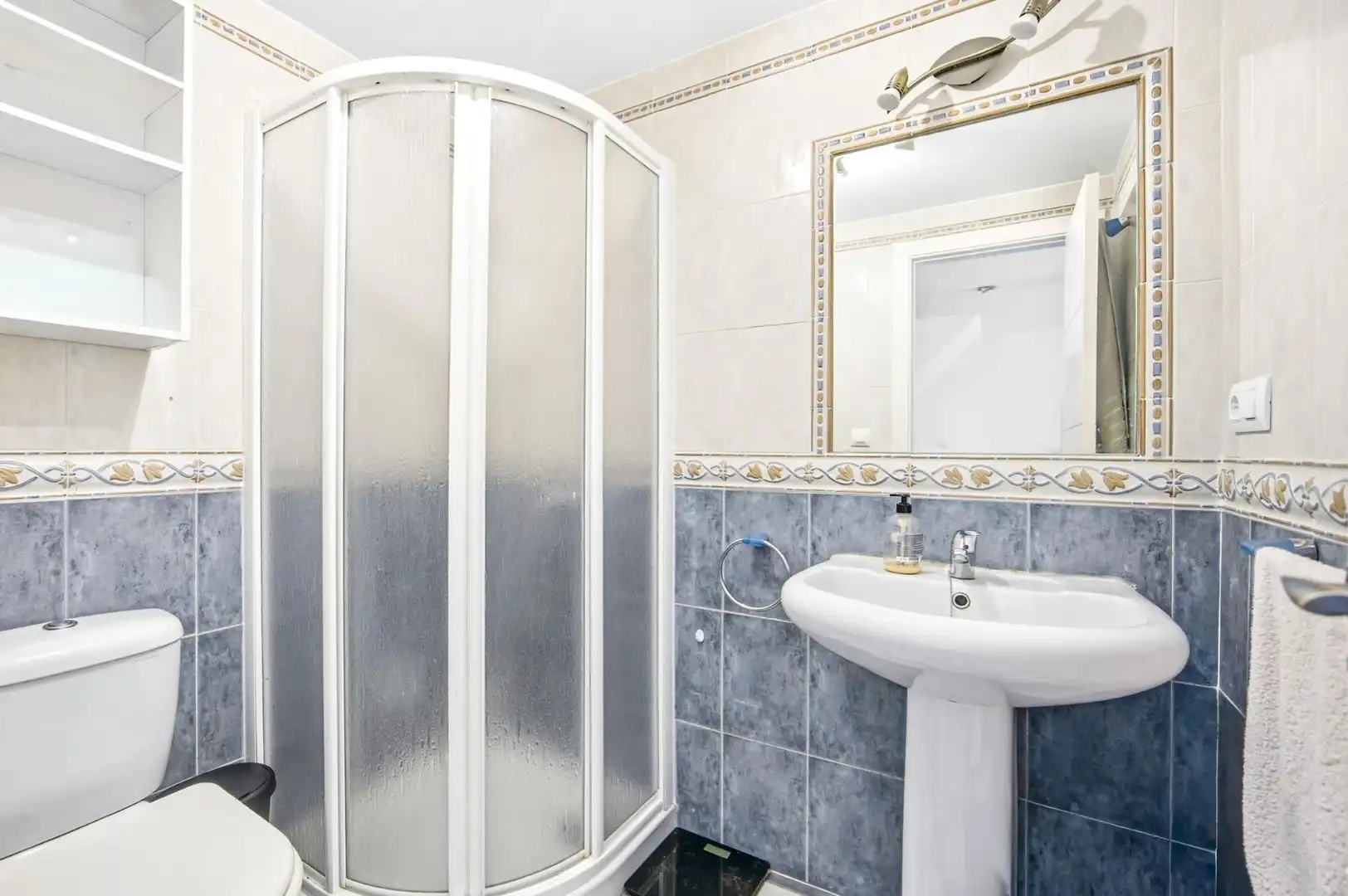 Baño de Casa o chalet en venta en Chiclana de la Frontera con Aire acondicionado, Calefacción y Jardín privado