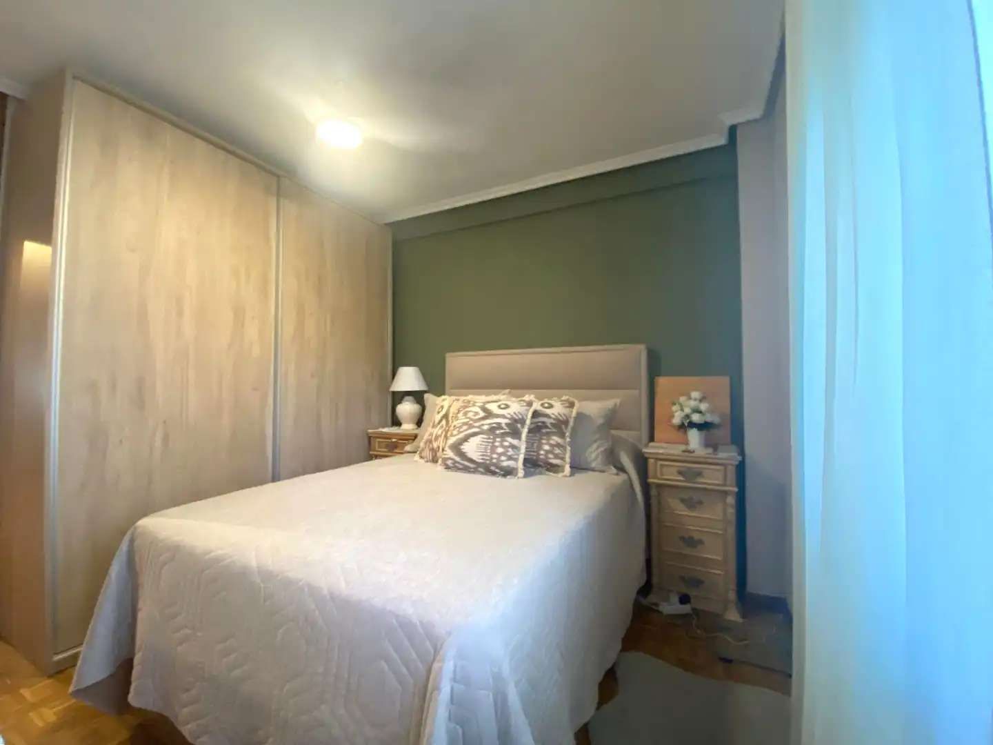 Habitación de Piso en venta en Madrid con Calefacción, Parquet y Amueblado