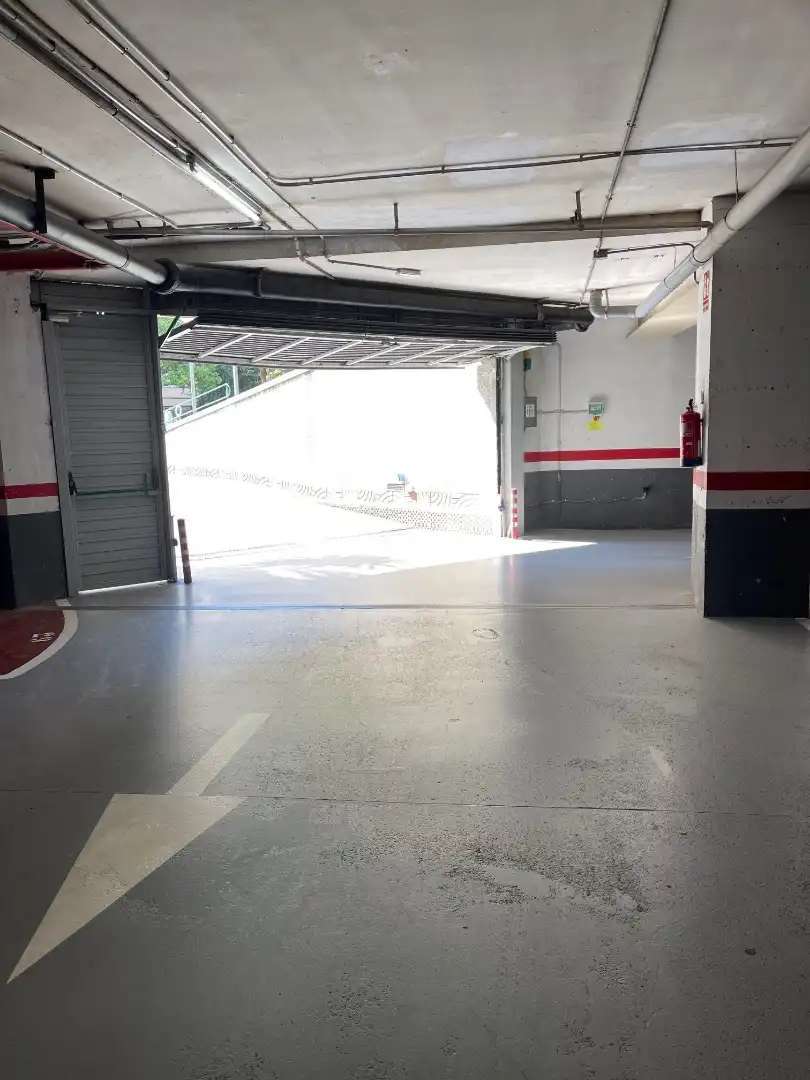 Garaje de alquiler en Carrer del Cardenal Reig, La Maternitat i Sant Ramon