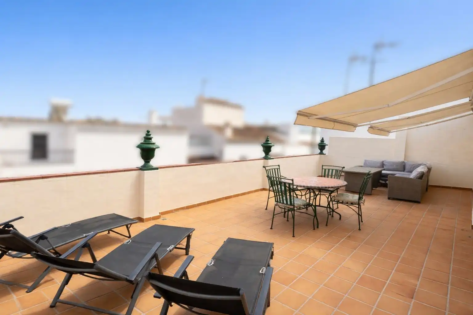 Terrassa de Edifici en venda en Nerja