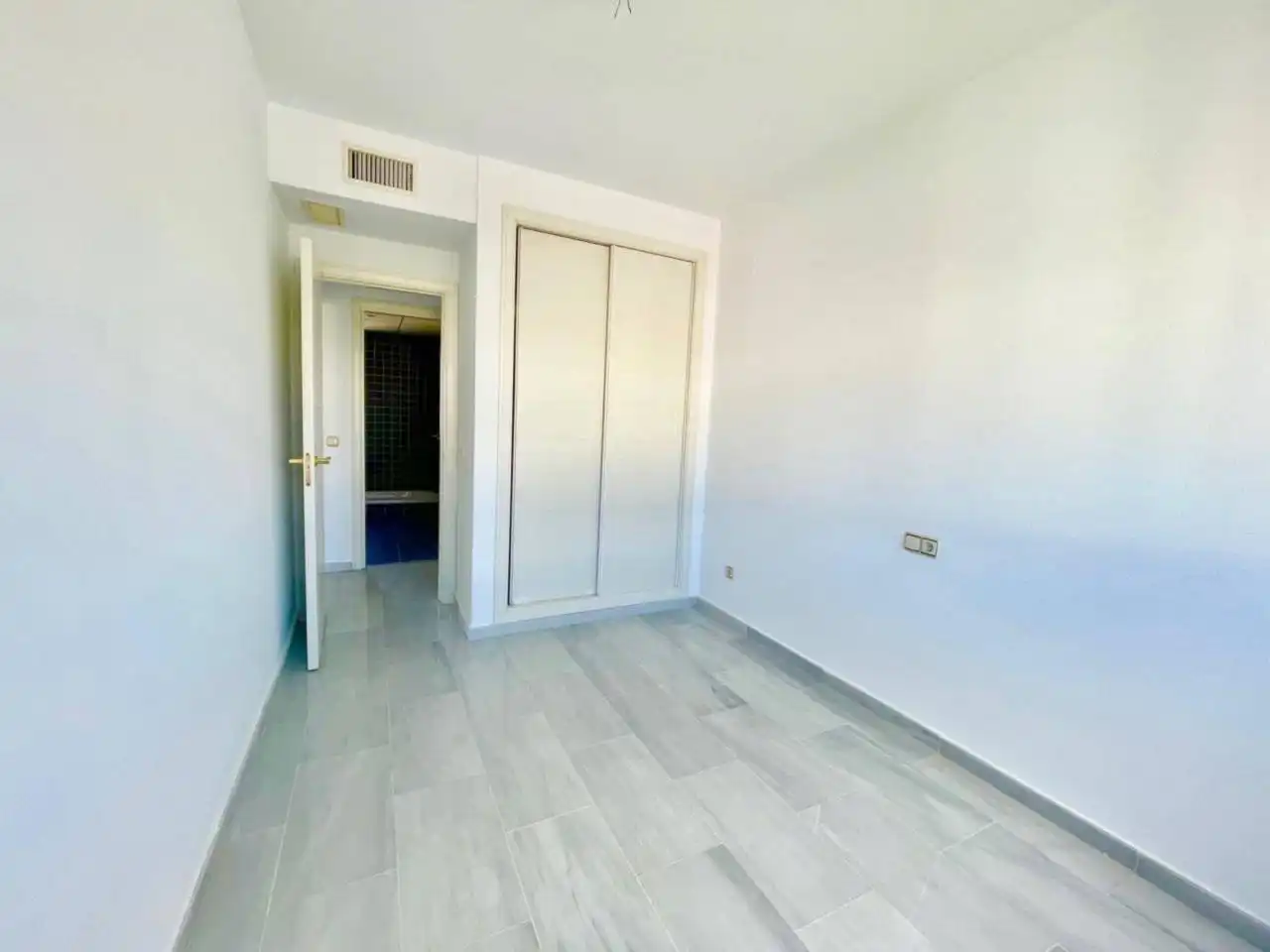Ático con terraza en venta en Calle Vista Africa 4, imagen 15