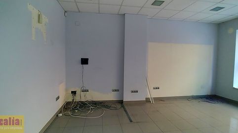 Amplio local para tus oficinas en el centro de Torrelavega, Bild 5
