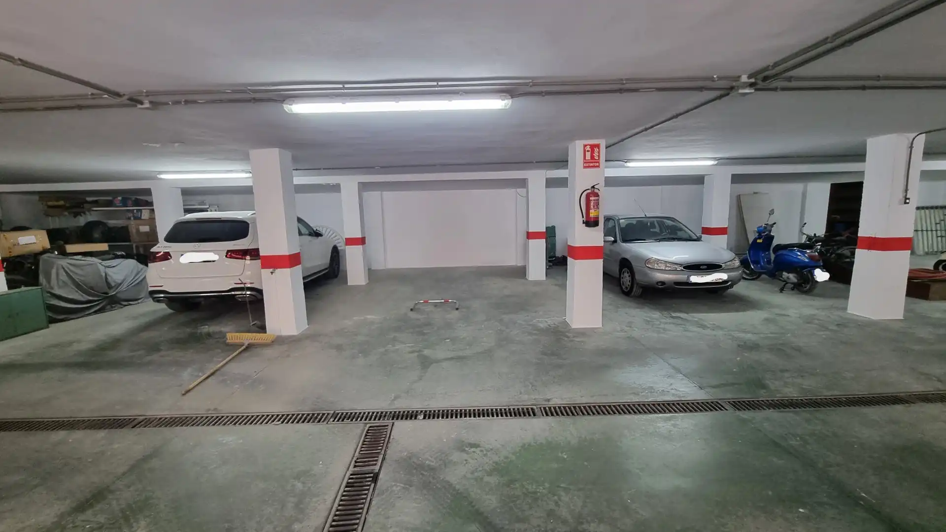 Parking de Dúplex en venta en Chipiona con Aire acondicionado, Terraza y Amueblado