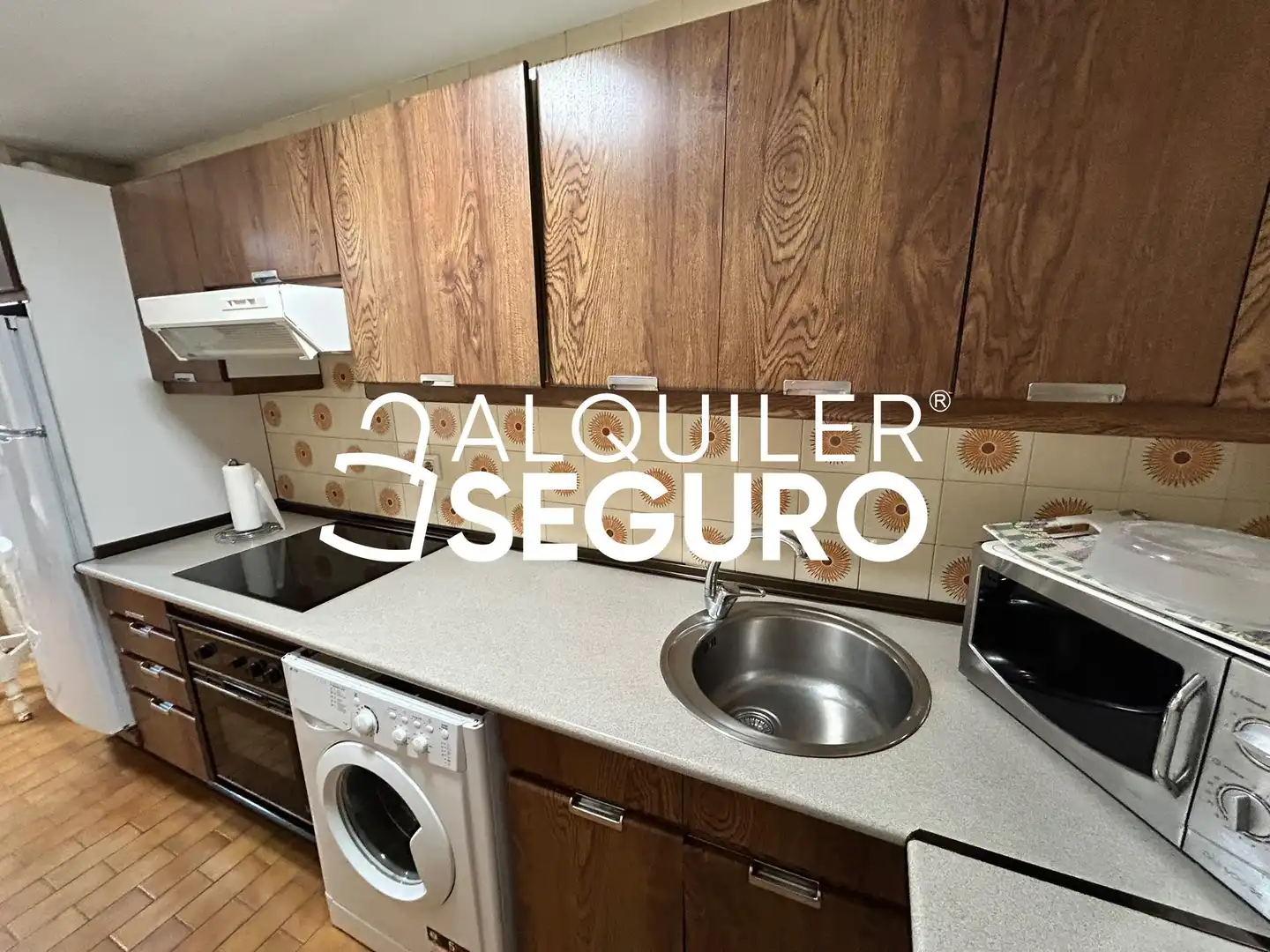 Cocina de Piso de alquiler en Madrid con Aire acondicionado, Calefacción y Amueblado