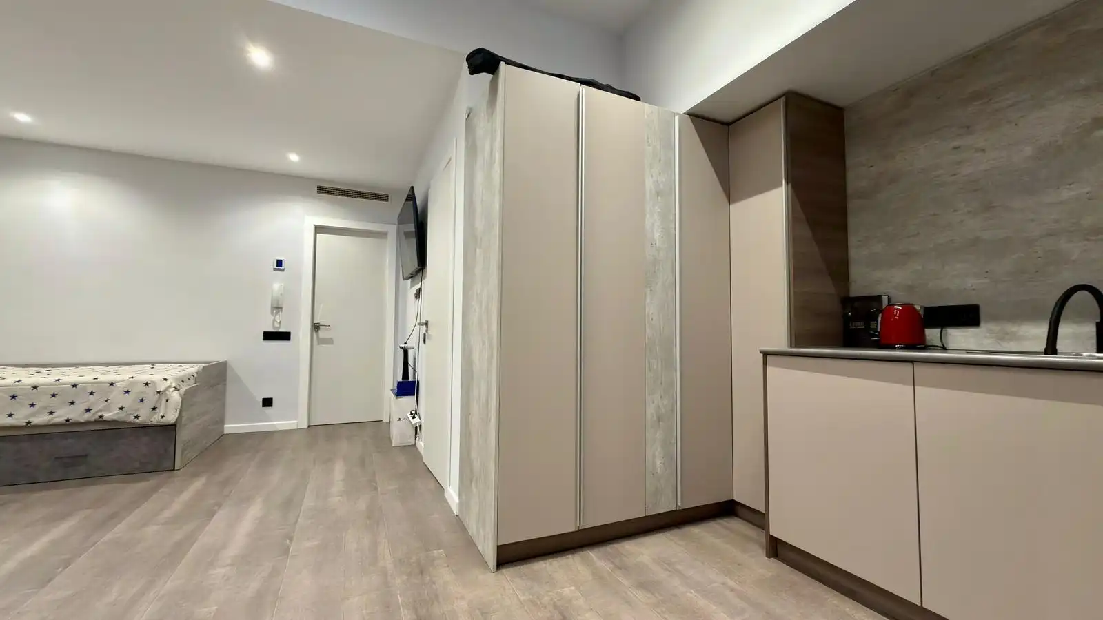 Cocina de Casa o chalet en venta en Alicante / Alacant con Aire acondicionado, Calefacción y Jardín privado