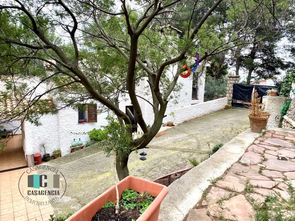 Casa o xalet en venda a Montornés - Las Palmas - El Refugio
