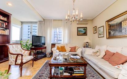 Flat for sale in  Madrid Capital