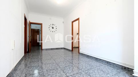 Photo 5 of Flat for sale in Carrer del Doctor Pi I Molist, Porta, Barcelona Capital