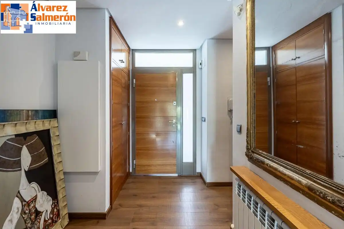 Detached homes for sale in Granada