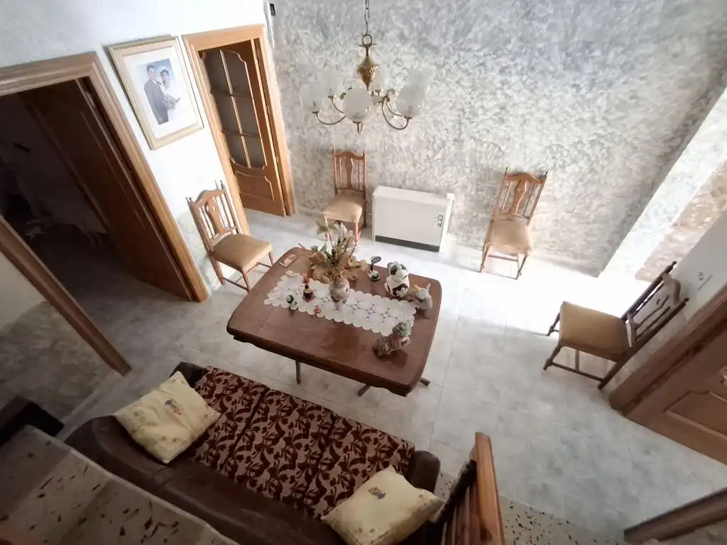 Sala de estar de Casa o chalet en venta en La Roda con Calefacción, Terraza y Trastero
