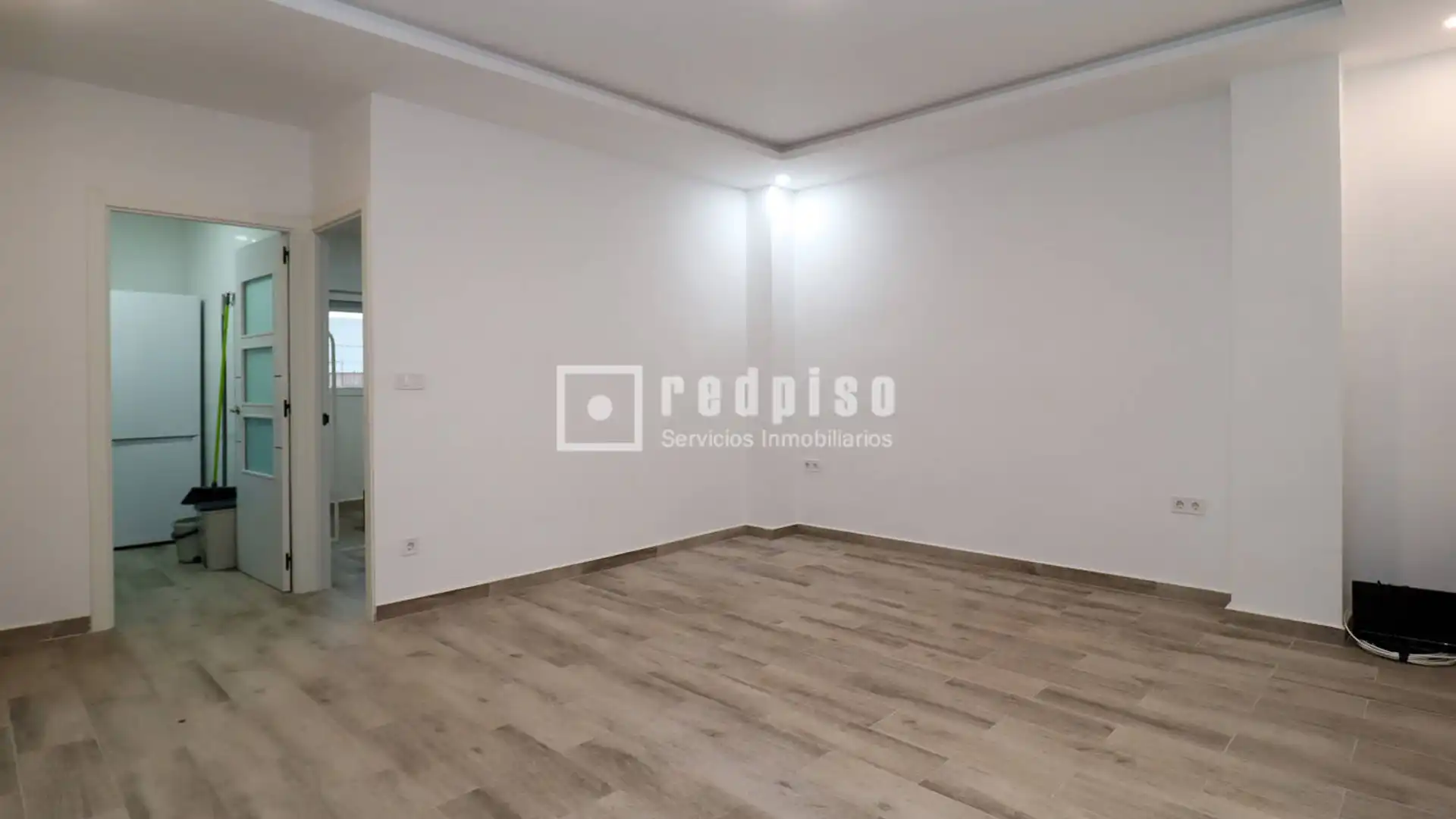 Piso de alquiler en  Valencia Capital con Amueblado