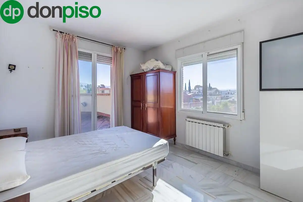 Detached house with pool for sale in Calle del Arache, imagen 22