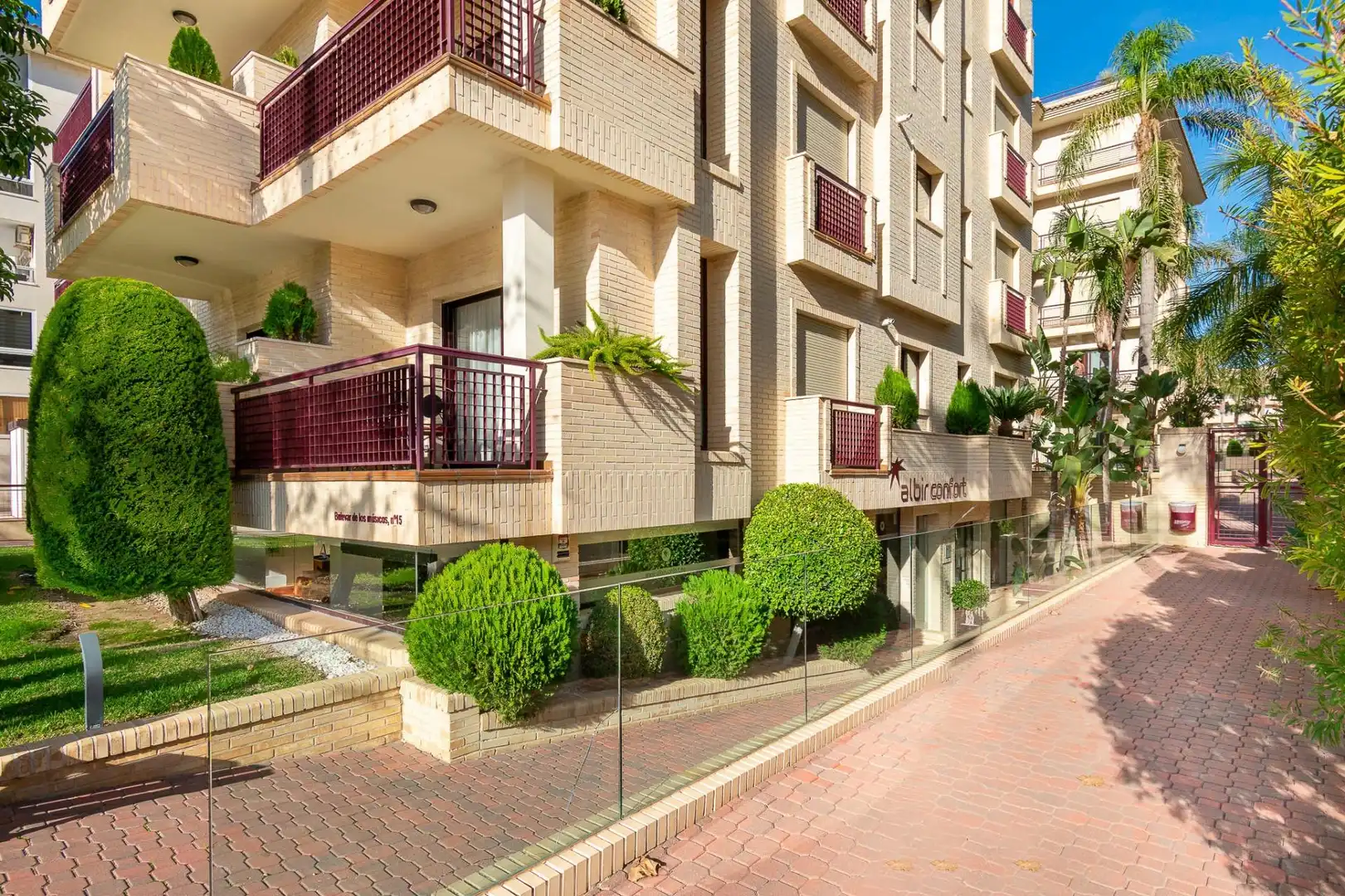 Vista exterior de Apartamento de alquiler en L'Alfàs del Pi con Aire acondicionado, Terraza y Amueblado