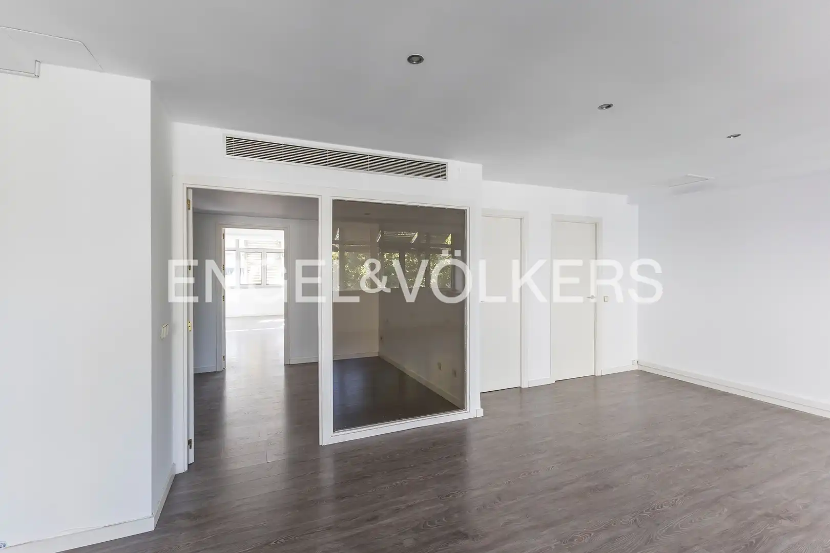 Wohnung zur Miete in Madrid mit Heizung und Privatgarten