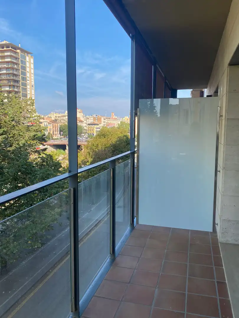 Terrassa de Pis de lloguer en Girona amb Aire condicionat, Calefacció i Parquet