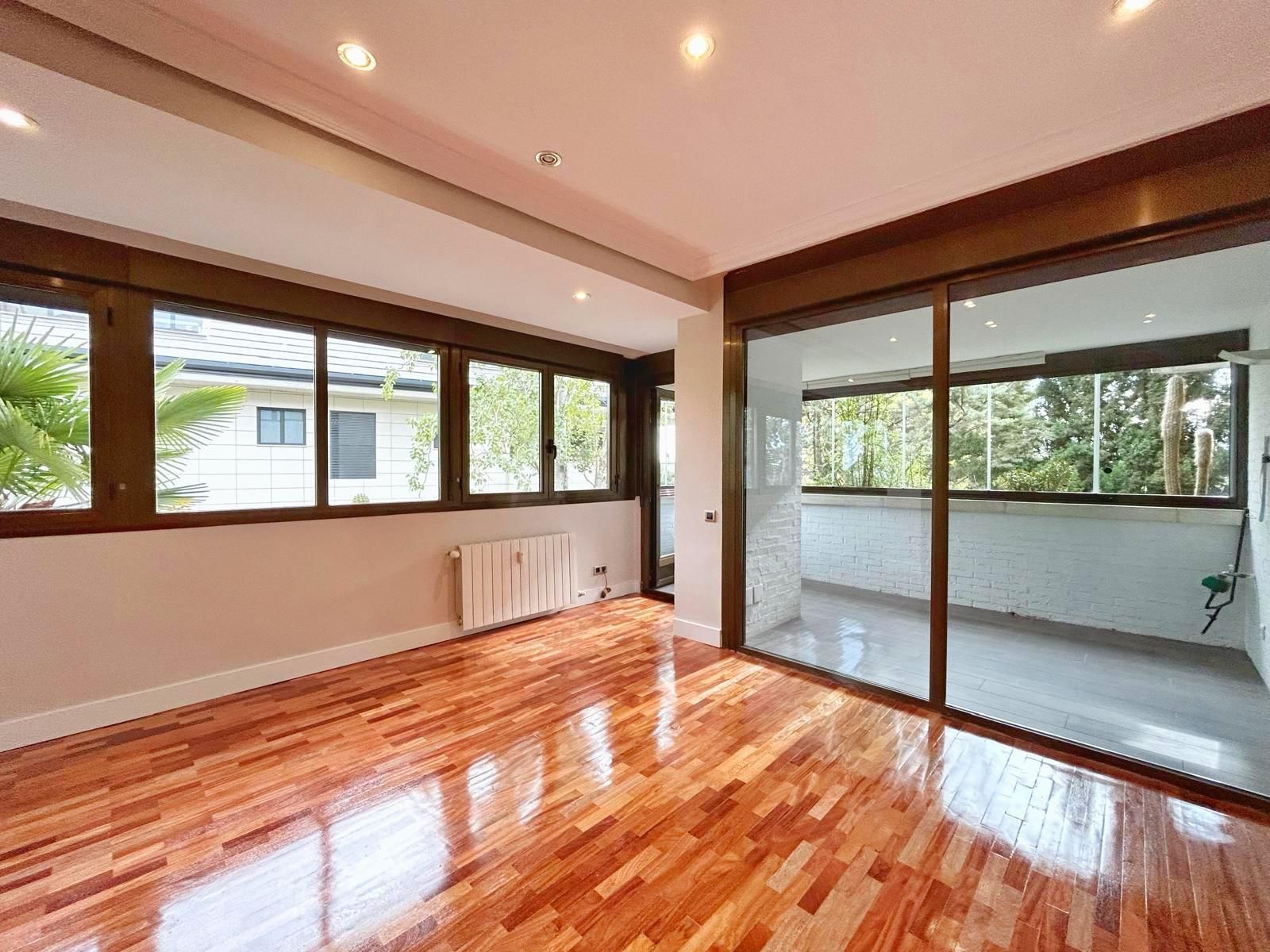 Flat to rent in Calle CORNISA, Yucatán - Las Cornisas