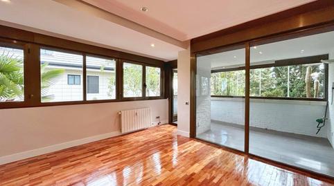 Photo 2 of Flat to rent in Calle Cornisa, Yucatán - Las Cornisas, Madrid