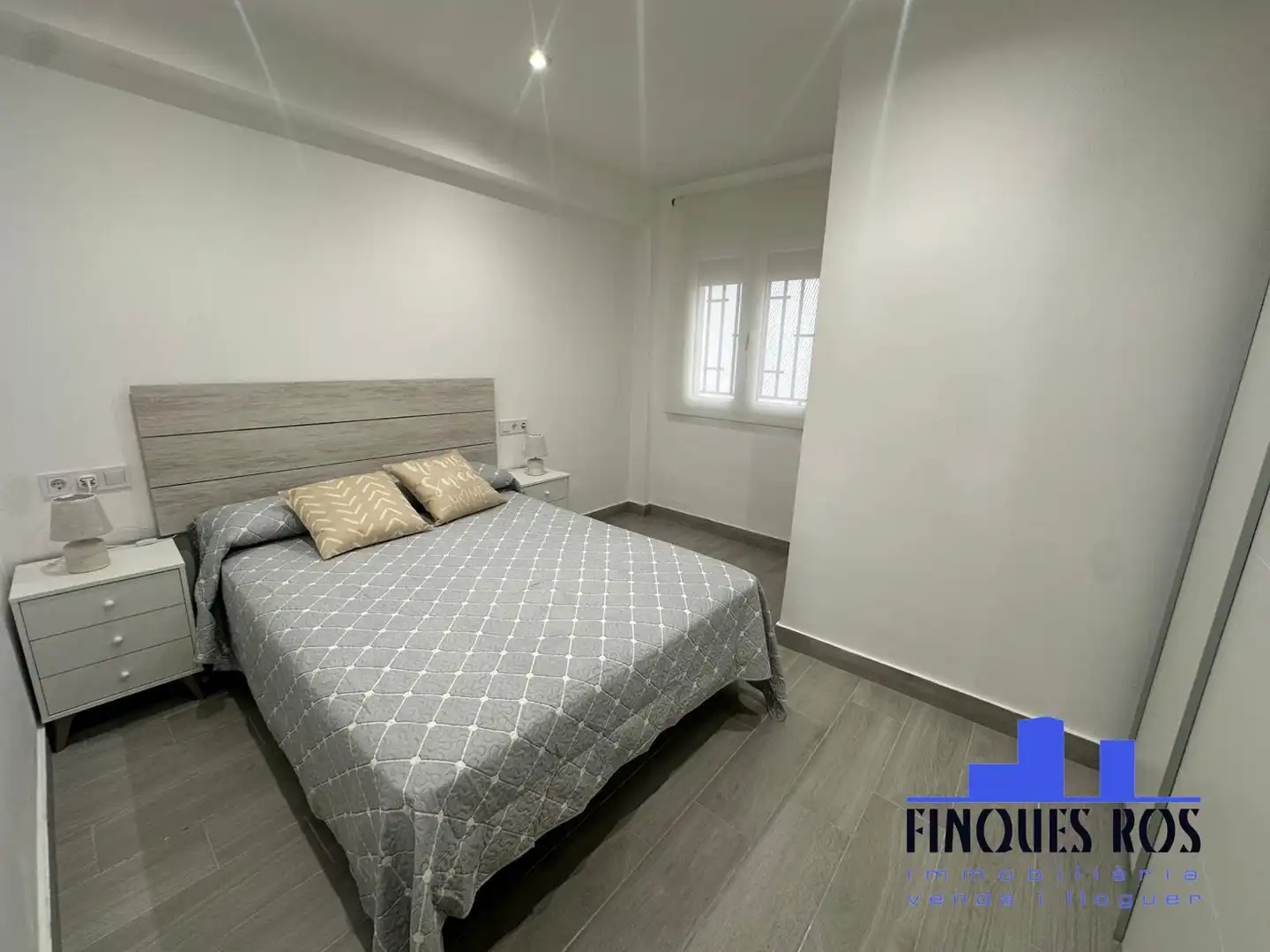 Schlafzimmer von Wohnung zur Miete in Vinaròs mit Klimaanlage, Heizung und Terrasse