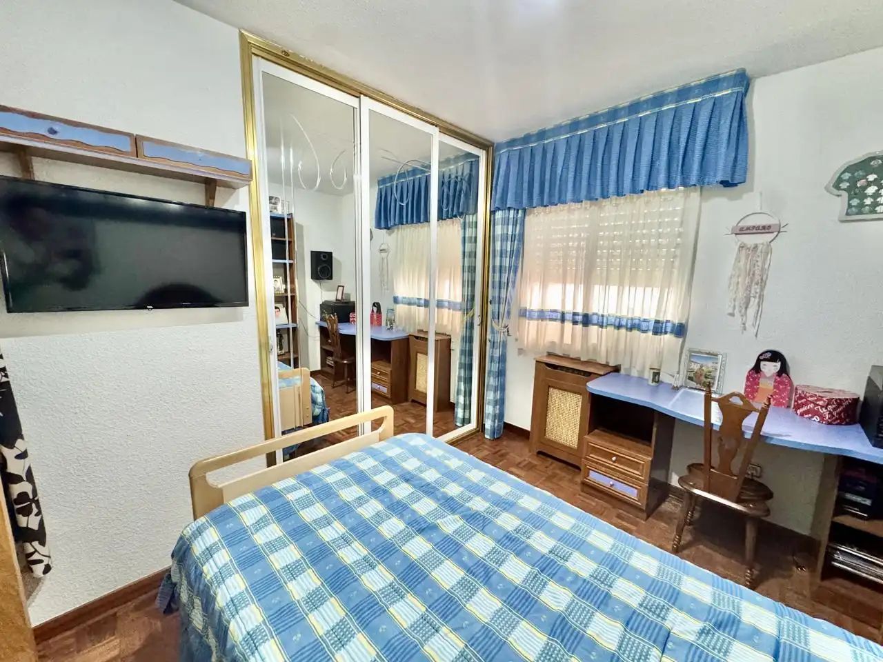 Habitación de Piso en venta en Ávila con Calefacción, Parquet y Terraza