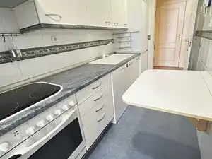 Kitchen of Flat for rent in Madrid  with Air Conditioner, Heating and Parquet flooring