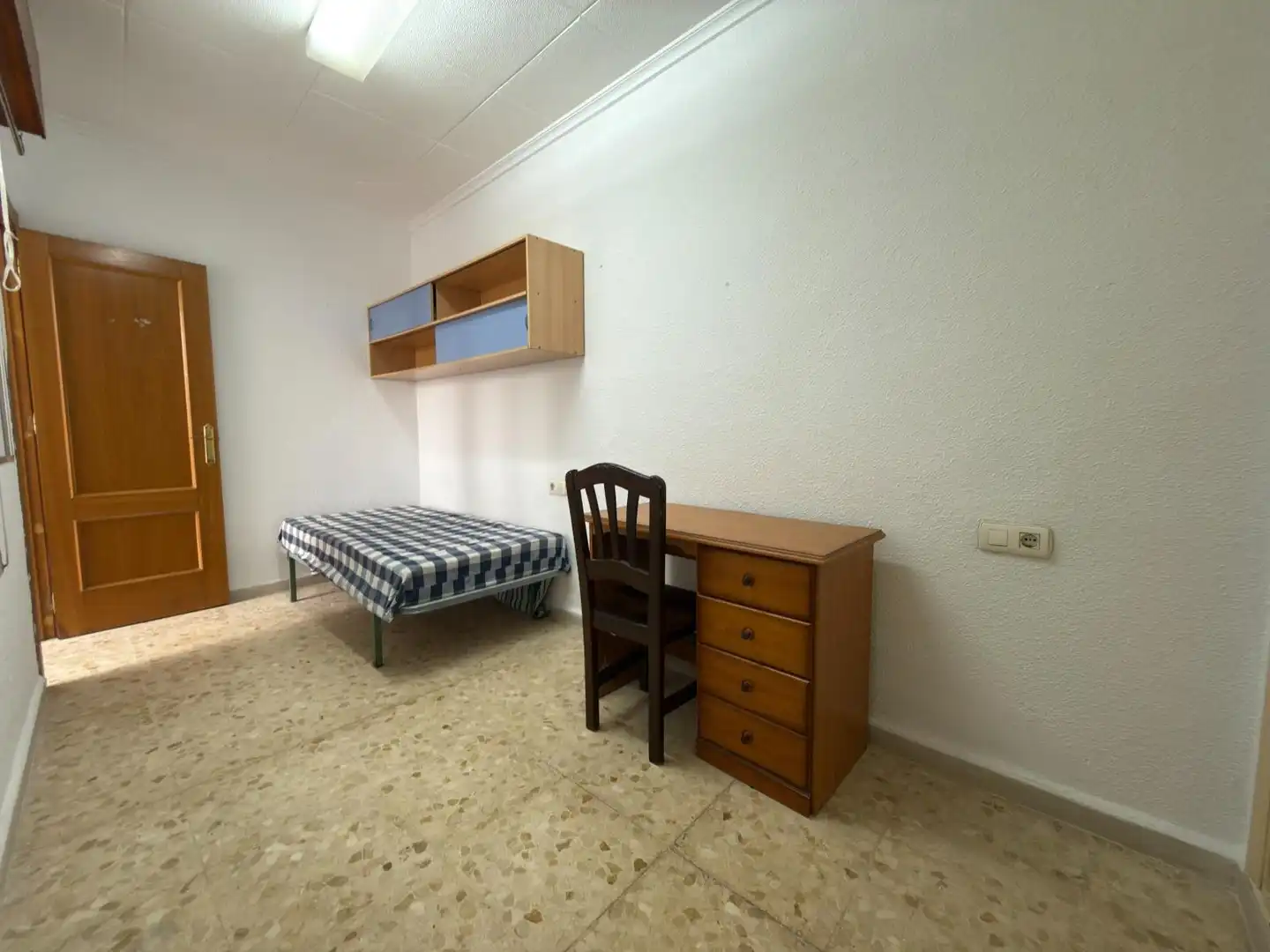 Bedroom of Flat for sale in Águilas  with Furnished