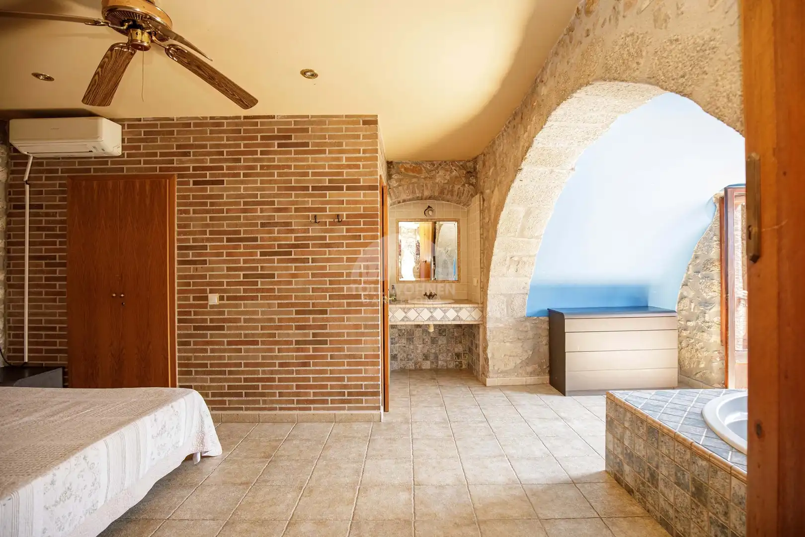 Habitación de Finca rústica en venta en Calonge i Sant Antoni con Calefacción, Terraza y Trastero