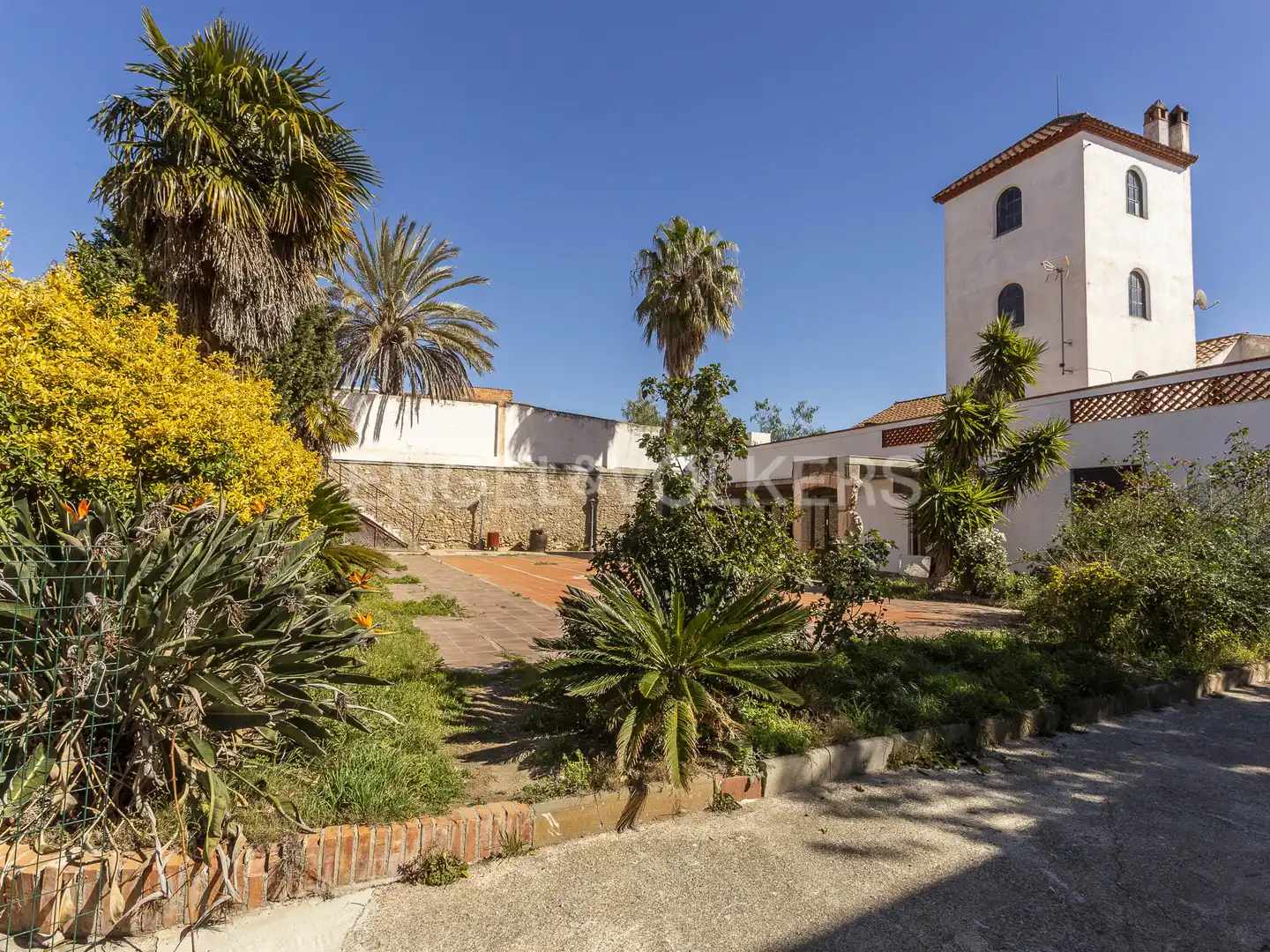 Vista exterior de Edificio en venta en Amposta