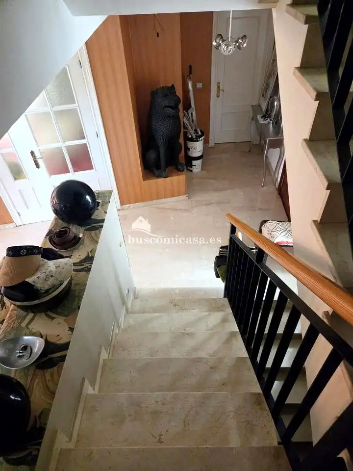 Casa adosada en venda en Jaén amb Aire condicionat, Calefacció i Terrassa