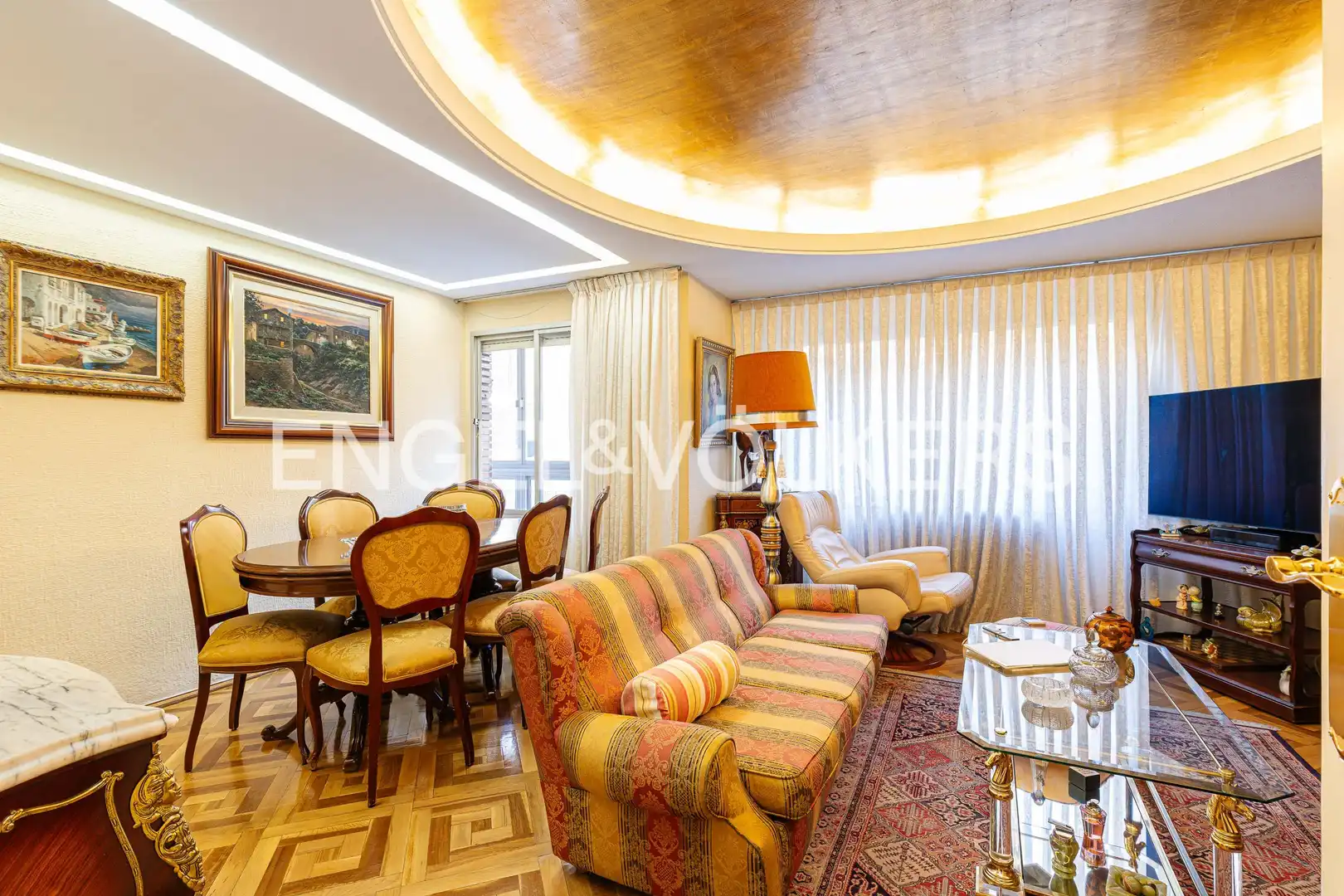 Flat for sale in Calle de Bravo Murillo, Berruguete