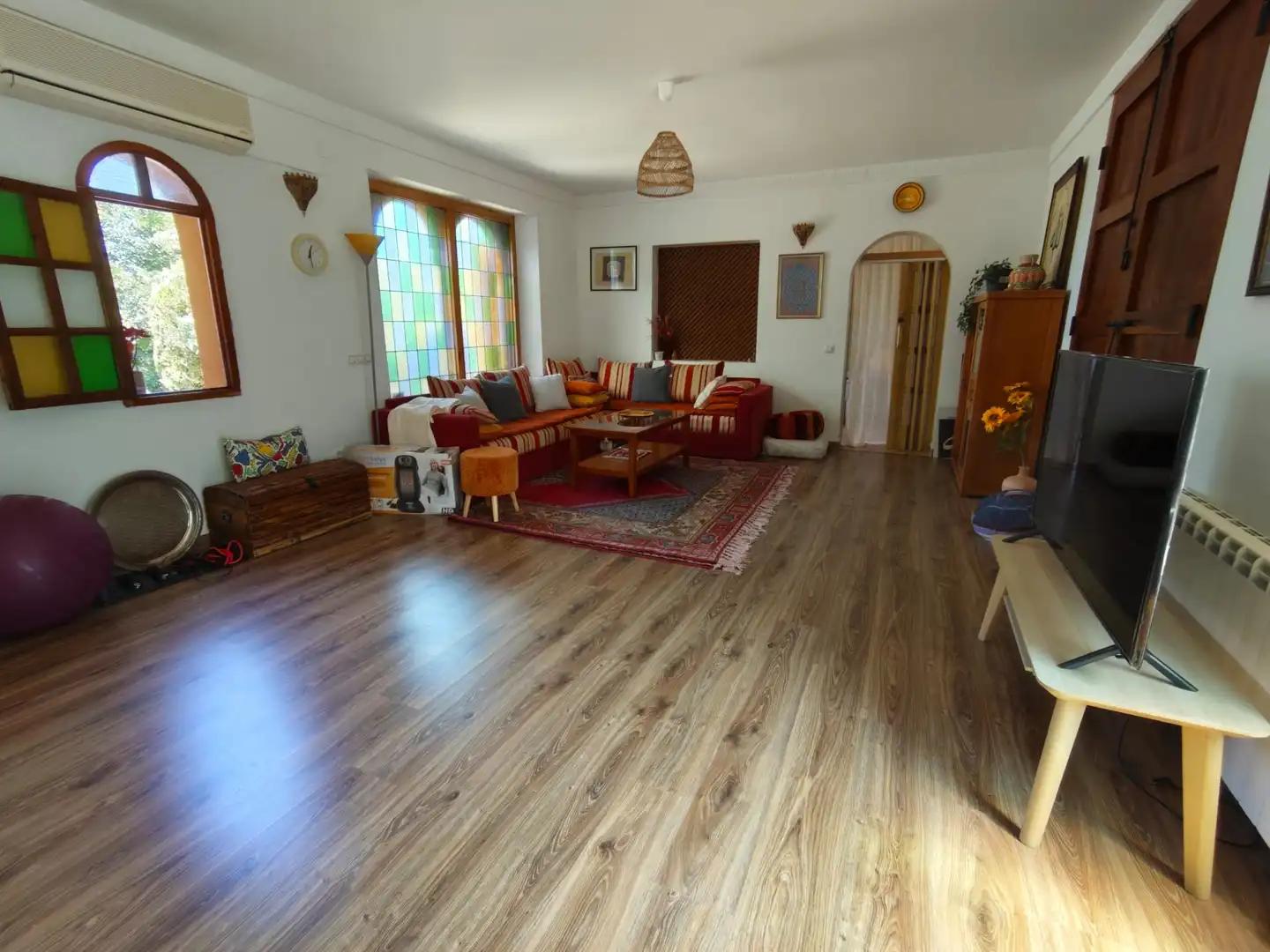 Sala de estar de Casa o chalet en venta en Sevilla la Nueva con Aire acondicionado, Calefacción y Jardín privado