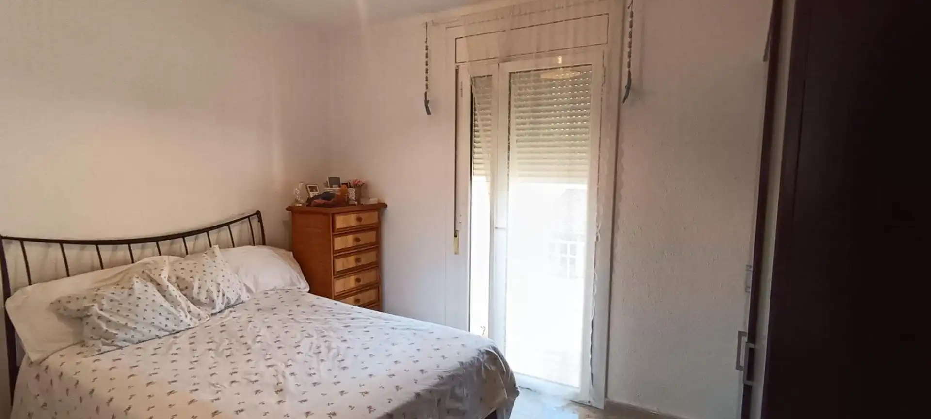 Dormitori de Pis en venda en Sabadell amb Aire condicionat i Calefacció