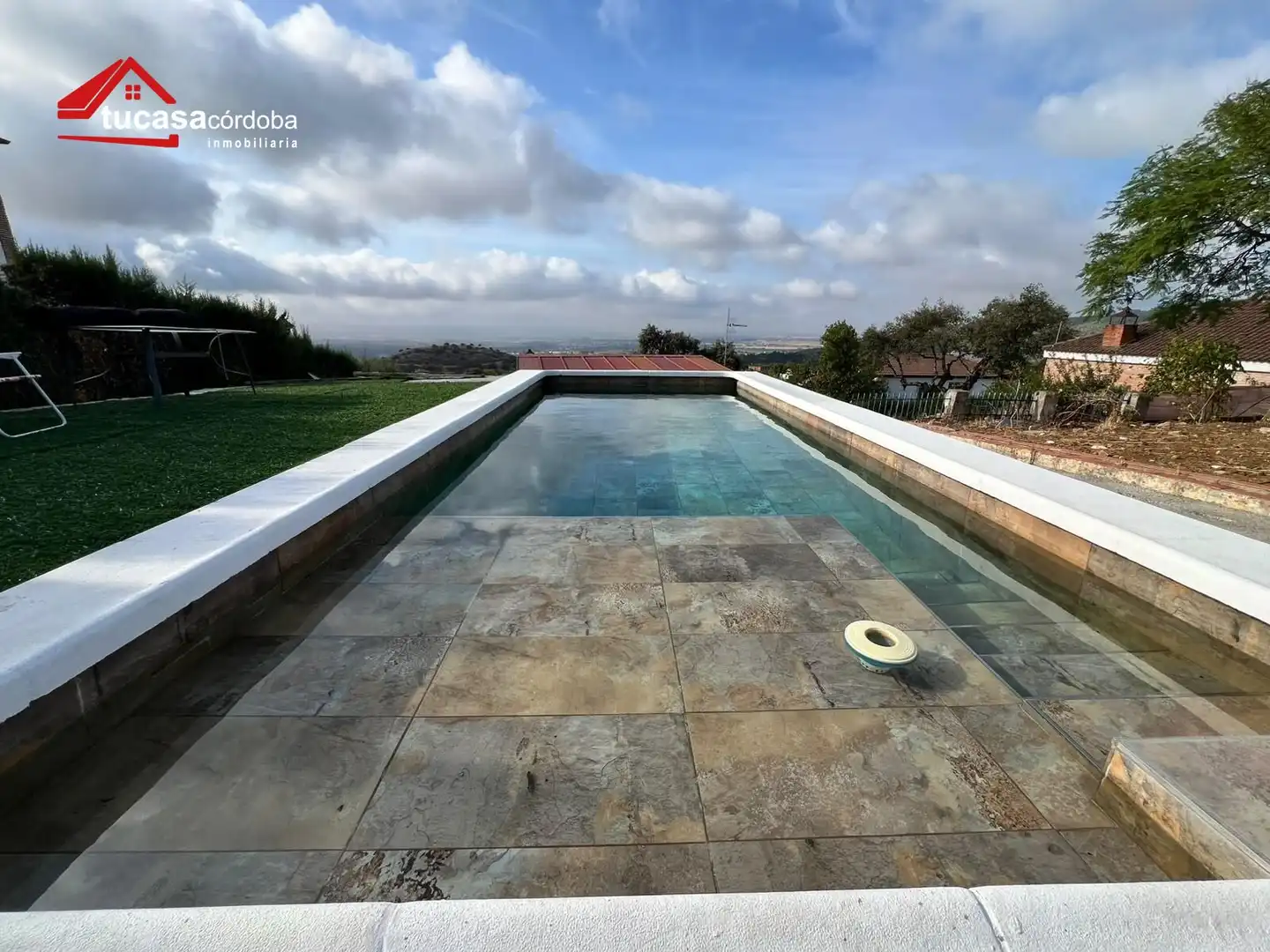 Piscina de Casa o xalet en venda en Periurbano Este - Campiña