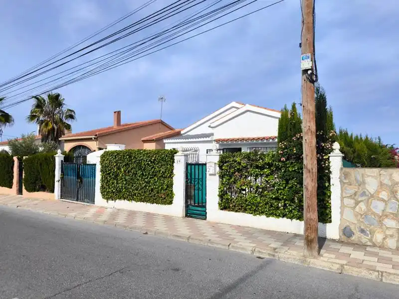 Haus zum Verkauf in Marina-Rosa, 102