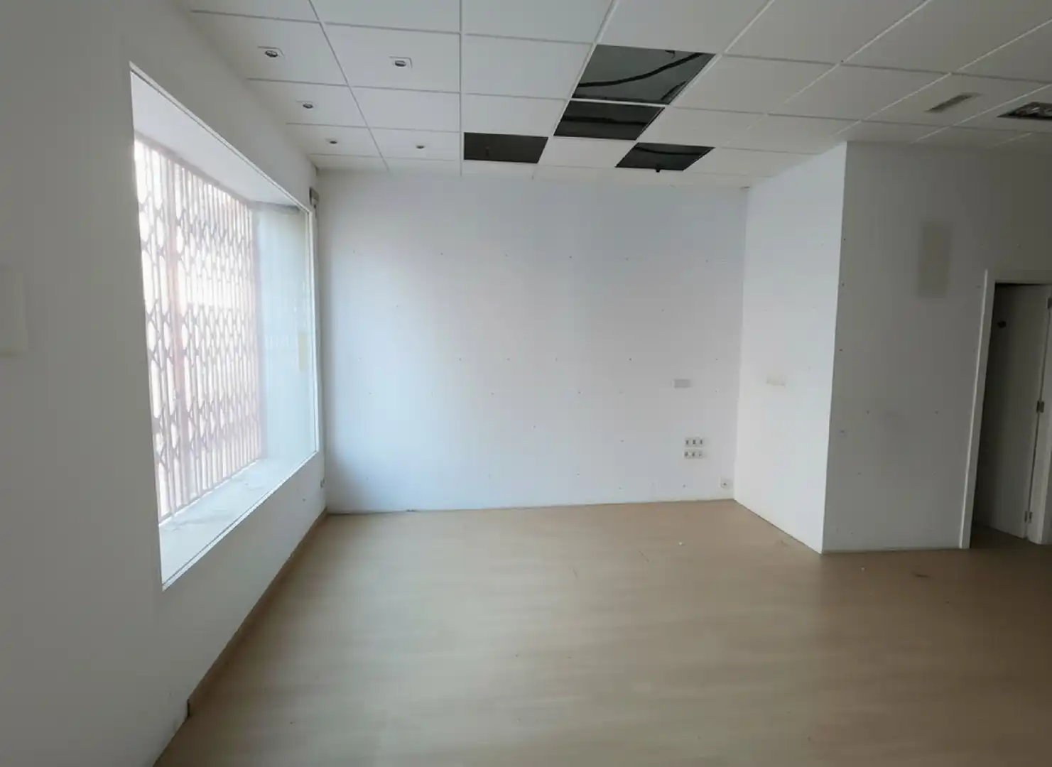 Local commercial à vendre à Villanueva de la Serena, imagen 2
