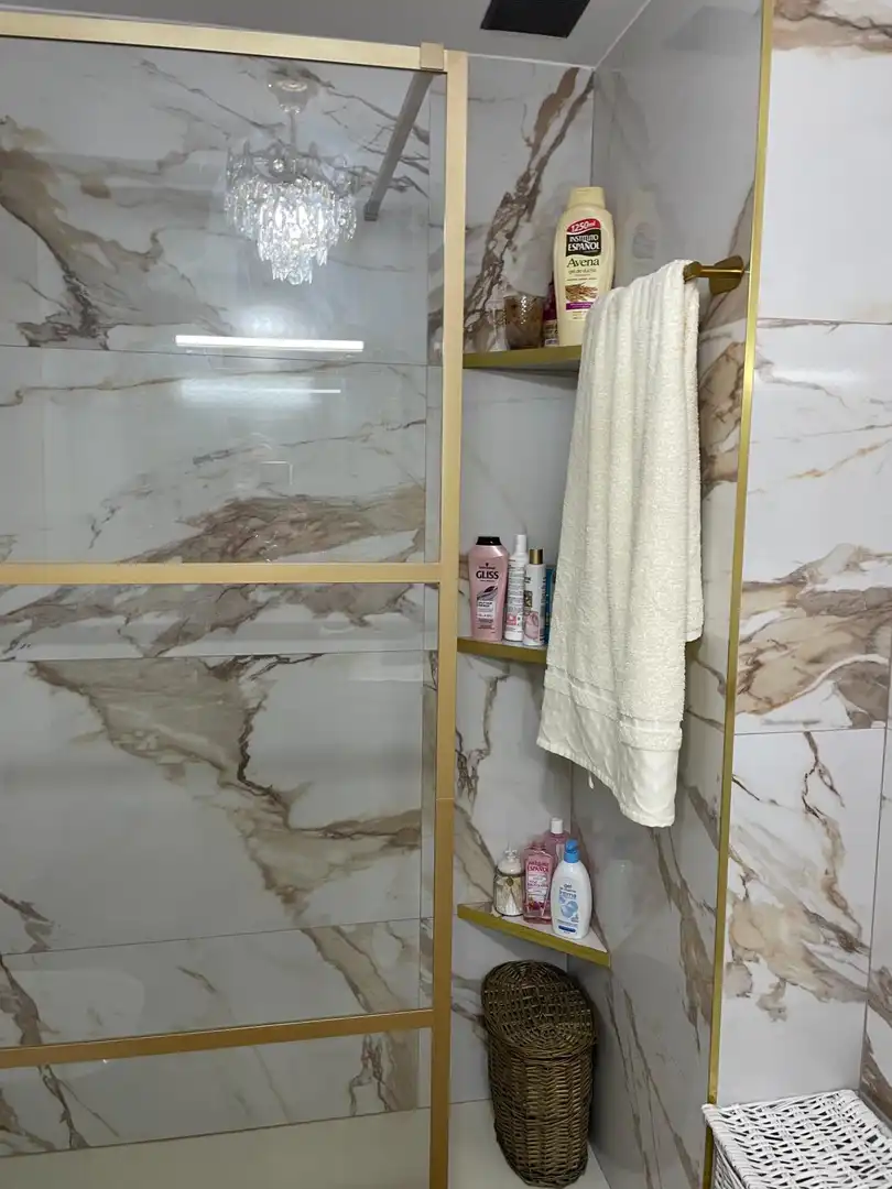 Badezimmer von Erdgeschoss zur Miete in Ocaña mit Heizung und Möbliert