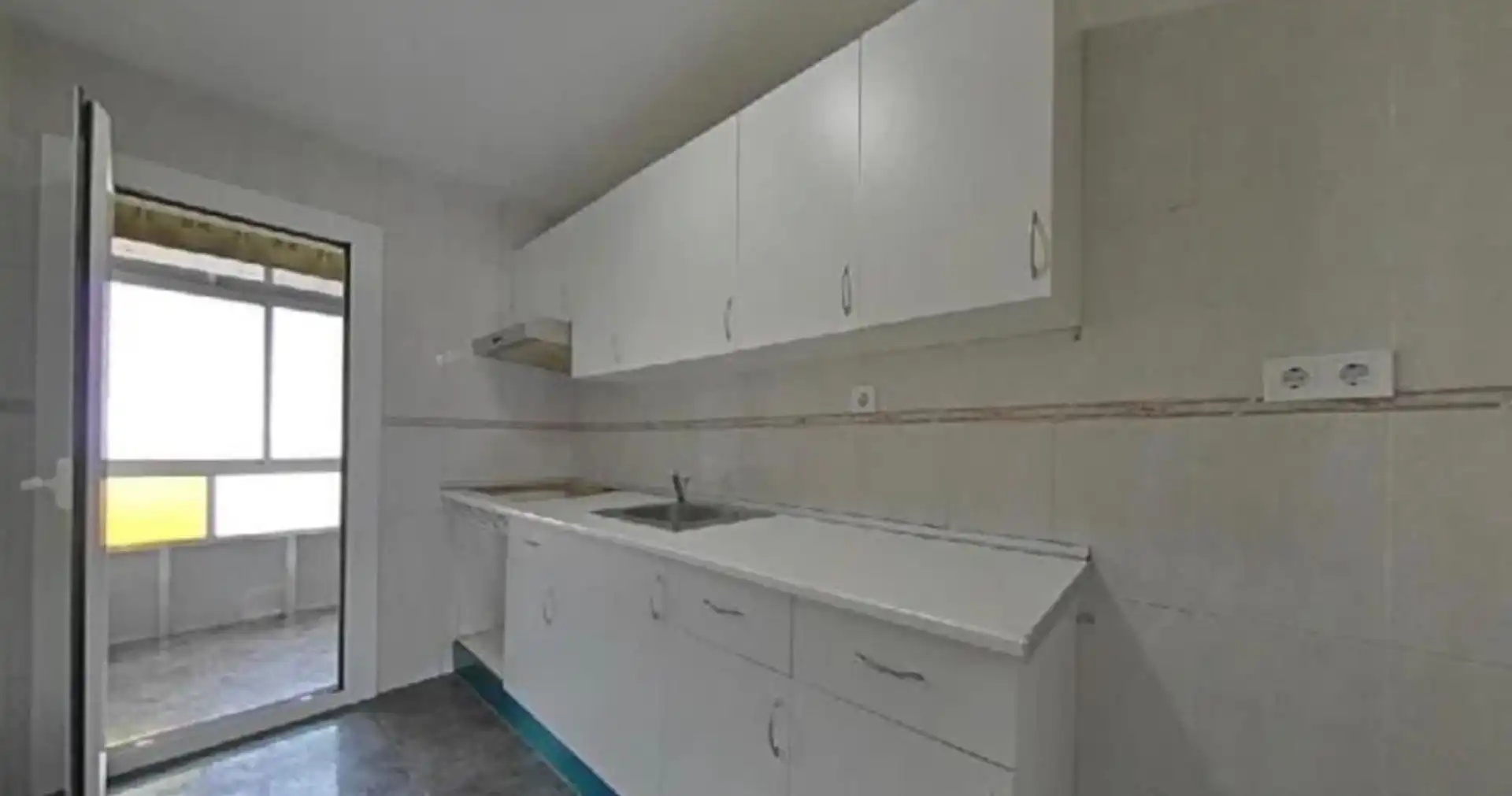 Küche von Wohnungen zum Verkauf in Sabadell mit Balkon