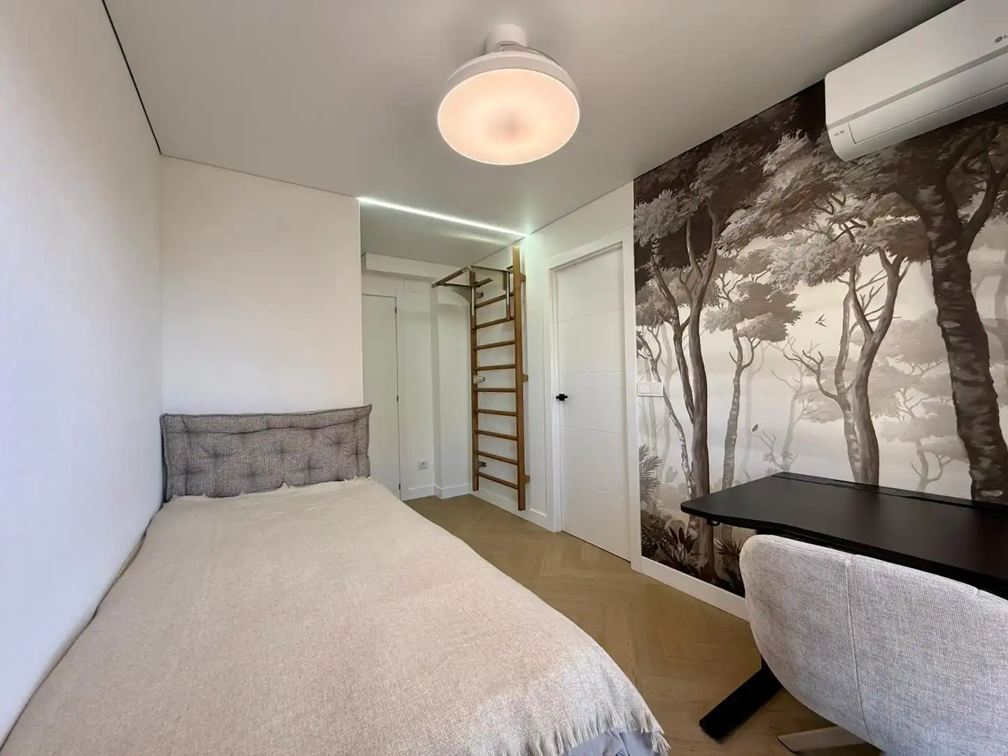 Bedroom of Attic for sale in Guardamar del Segura  with Community pool