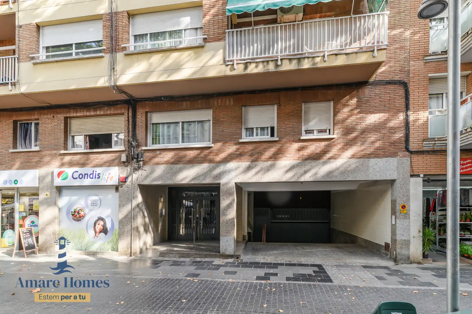 Vista exterior de Ático en venta en Castelldefels con Terraza y Horno