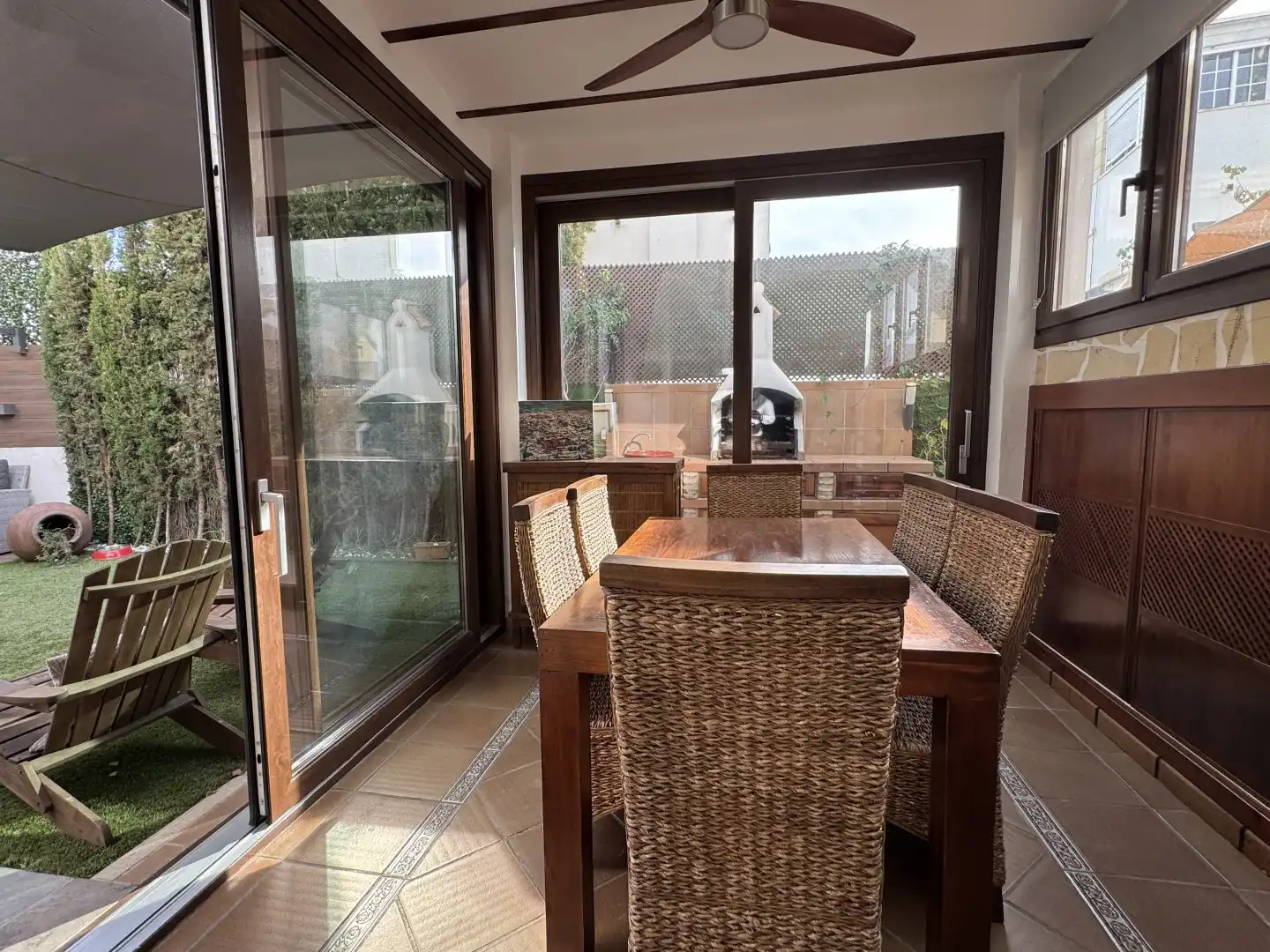 Comedor de Casa adosada en venta en Bormujos con Aire acondicionado, Terraza y Trastero