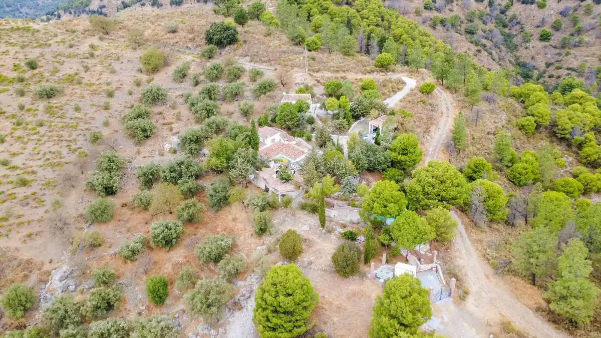 Houses for sale in Canillas de Albaida  with Air Conditioner, Private garden and Terrace