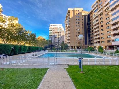 Swimming pool of Flat for sale in  Zaragoza Capital  with Air Conditioner, Terrace and Swimming Pool