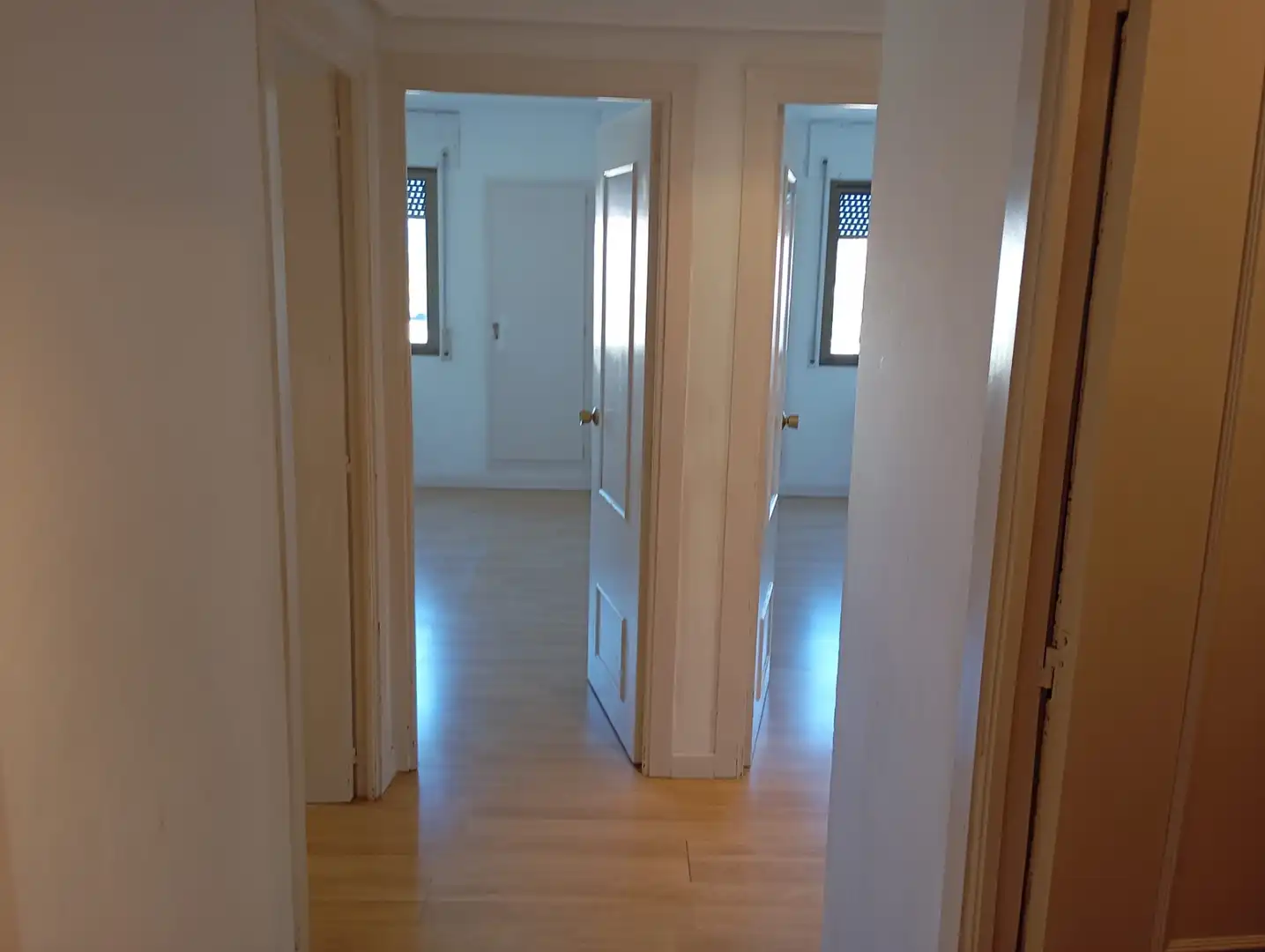 Flat for rent in Zaragoza  with Air Conditioner, Heating and Private garden