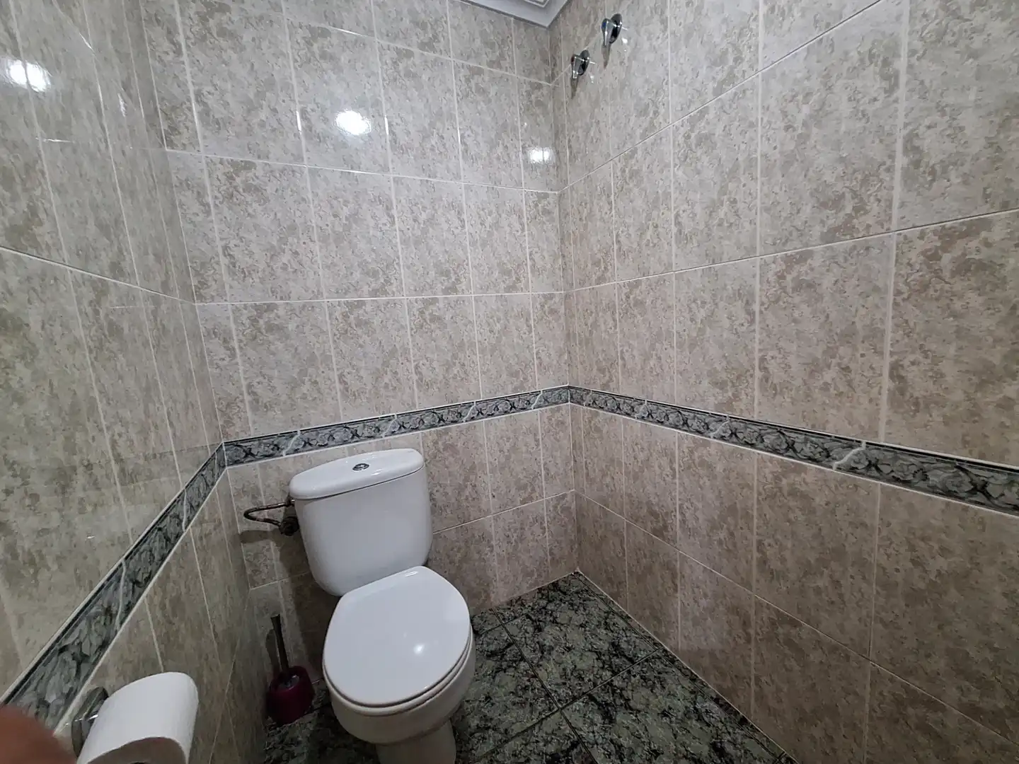 Bathroom of Flat for sale in Sueca  with Air Conditioner and Storage room