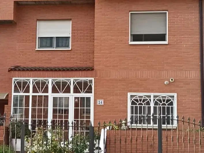 Exterior view of Houses for sale in Navalcarnero  with Air Conditioner, Heating and Private garden