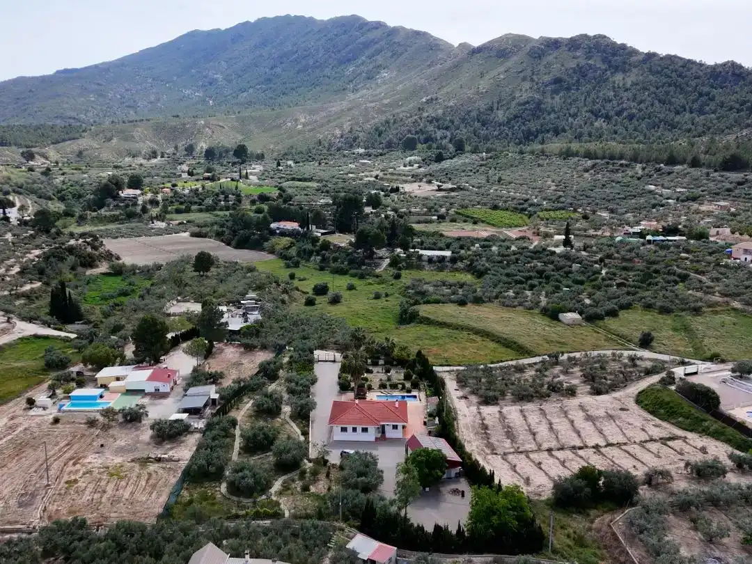 Piso en venta en Calasparra con Aire acondicionado, Piscina y Amueblado