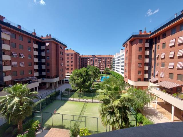 Piso en Venta en Logroño - Ortega y Gasset en Cascajos - Piqueras